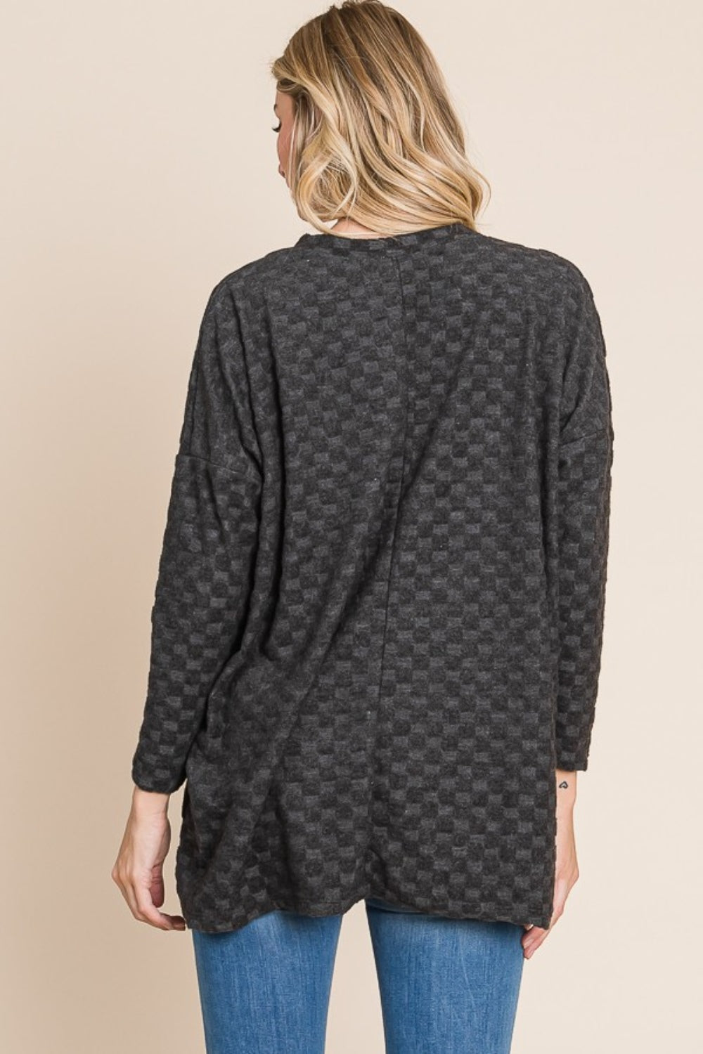 Crepe Contour Checkered Long Sleeve V-Neck T-Shirt