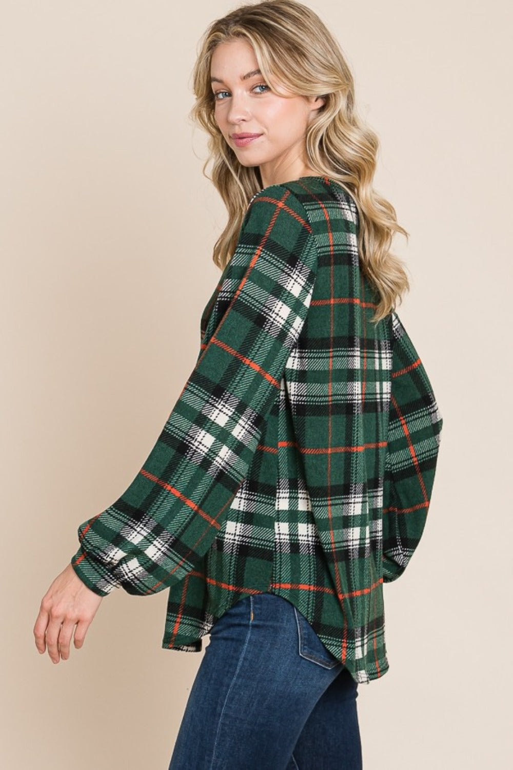 Organic Embrace Curved Hem Plaid Round Neck Long Sleeve Top