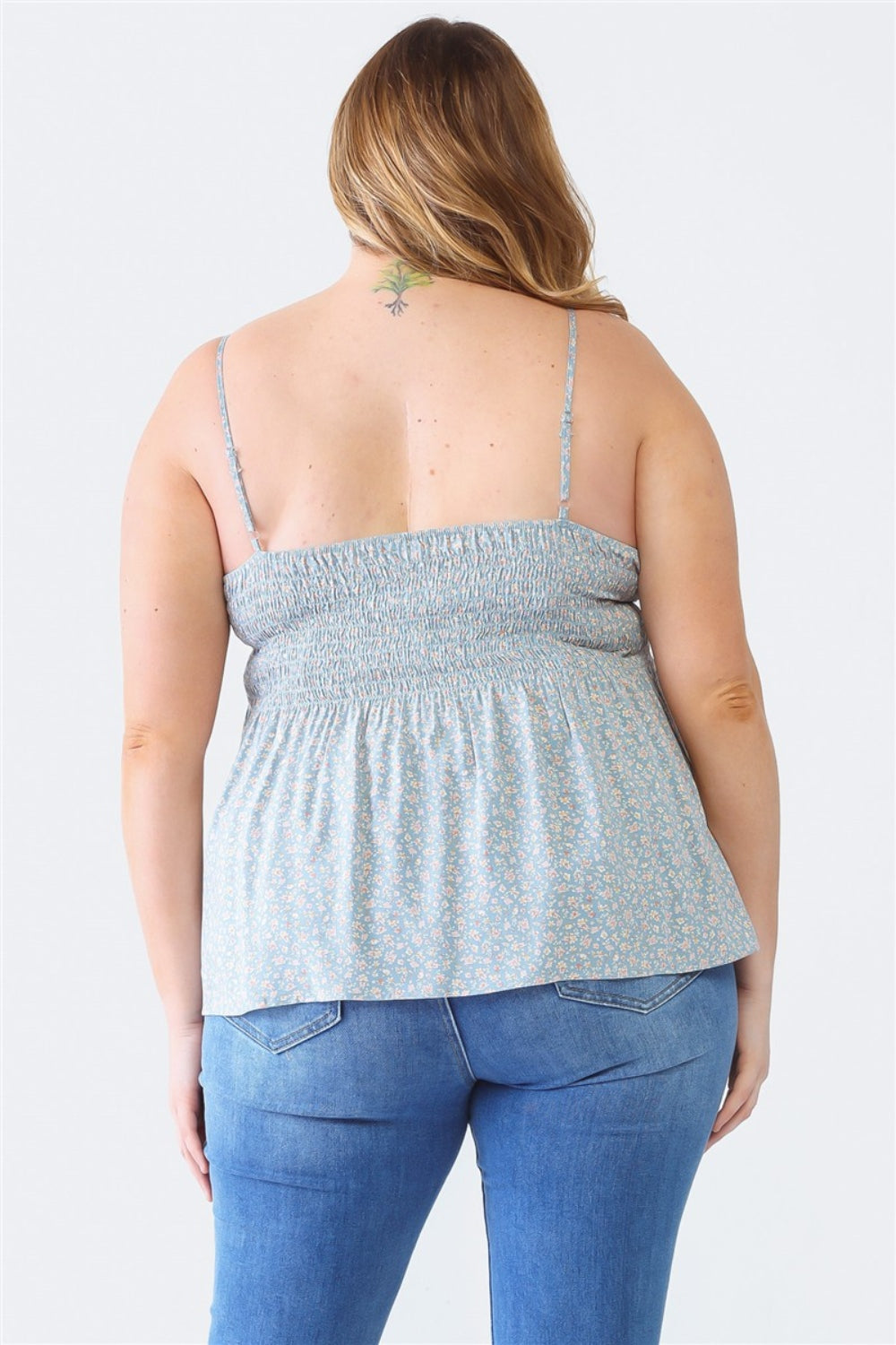 Sans Plus Size Frill Smocked Floral Sweetheart Neck Cami