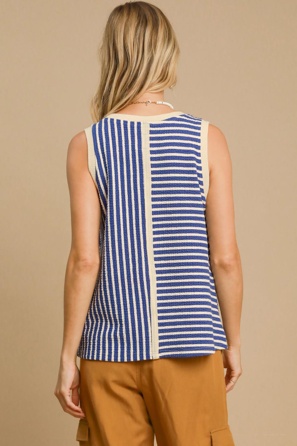 Round Neck Texture Striped Tank